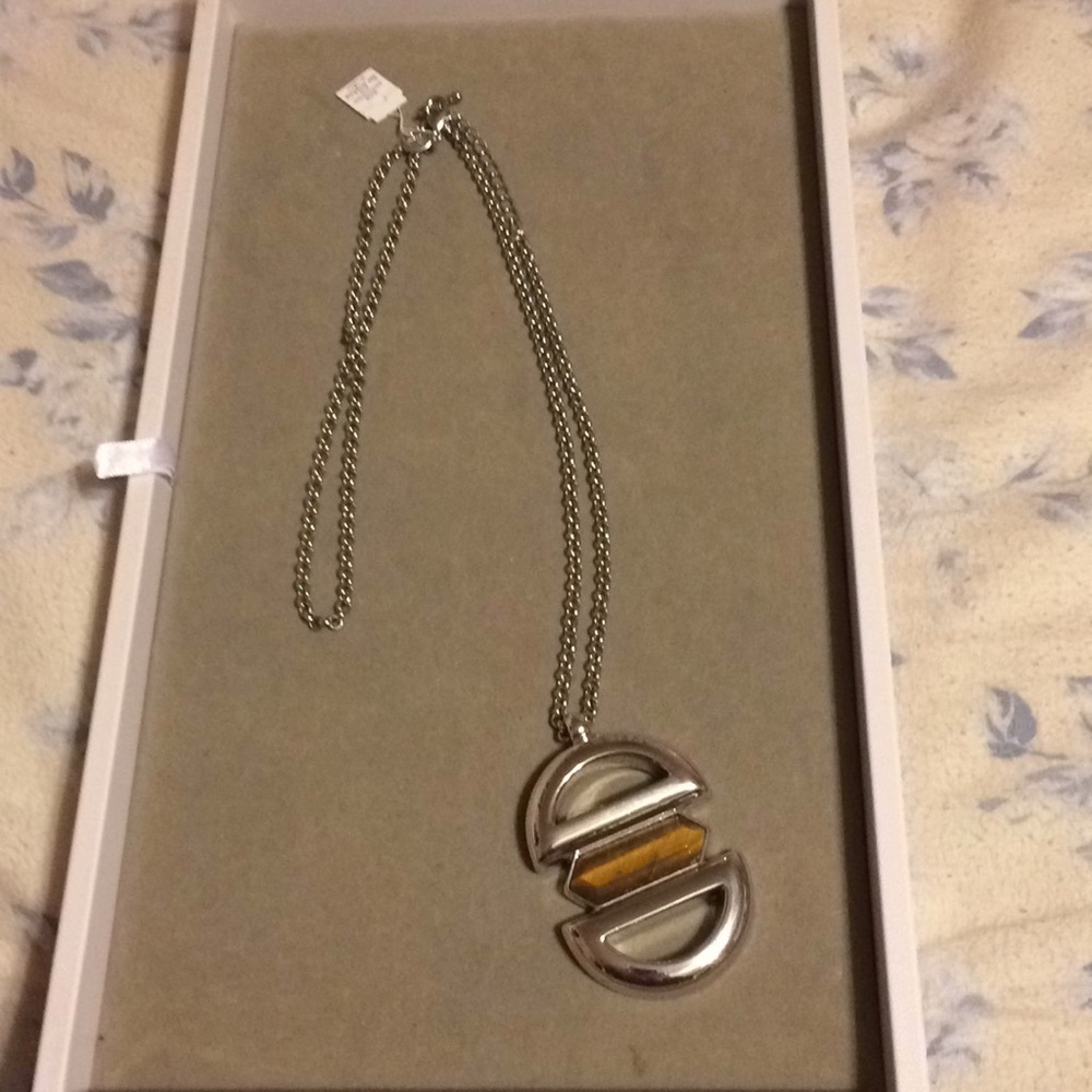 Lia Sophia necklace. New from advisor display. - Picture 2 of 3
